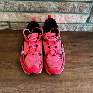 Nike Women's Athletic Shoes - Pink and Black